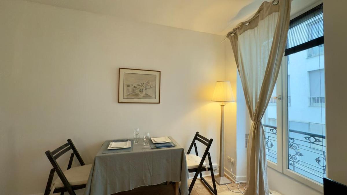 Au Coeur De Montmartre, Vivez Comme Un Local, Au Calme, Quartier Vivant, A Pied!